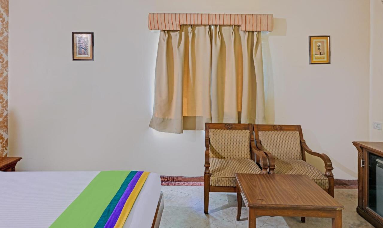 Itsy Hotels Auzone & Spa Chandīgarh Exteriör bild
